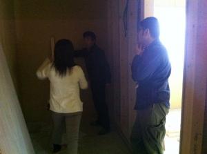 打ち合わせ中。。。奥様の動きが・・・ドラマの”医龍”みたいな動きに（笑）