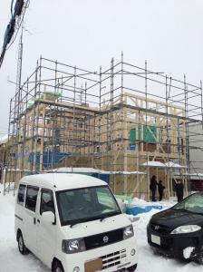 建て込み！